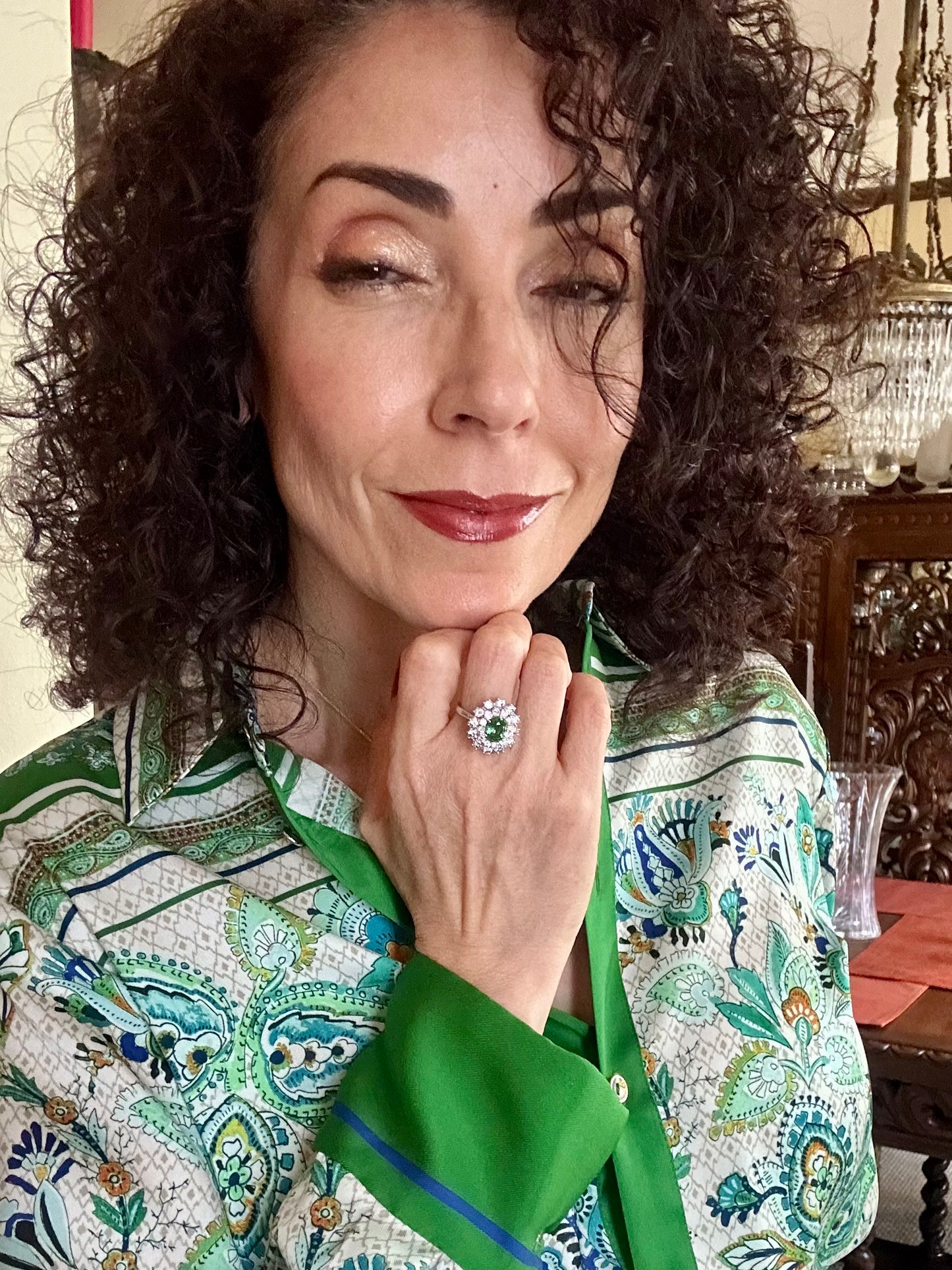 Oval Cut Tsavorite Garnet & Round Brilliant Cut Diamond Ring 18k White Gold