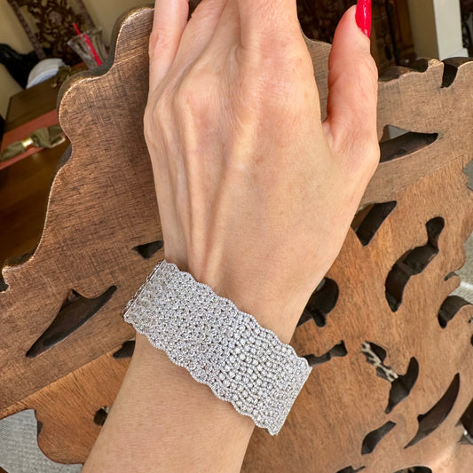Wide Multi Row Natural Diamond Bangle 18k