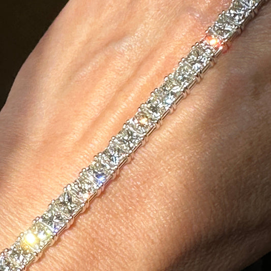 PrinceBrilliant Cut Diamond Tennis Bracelet