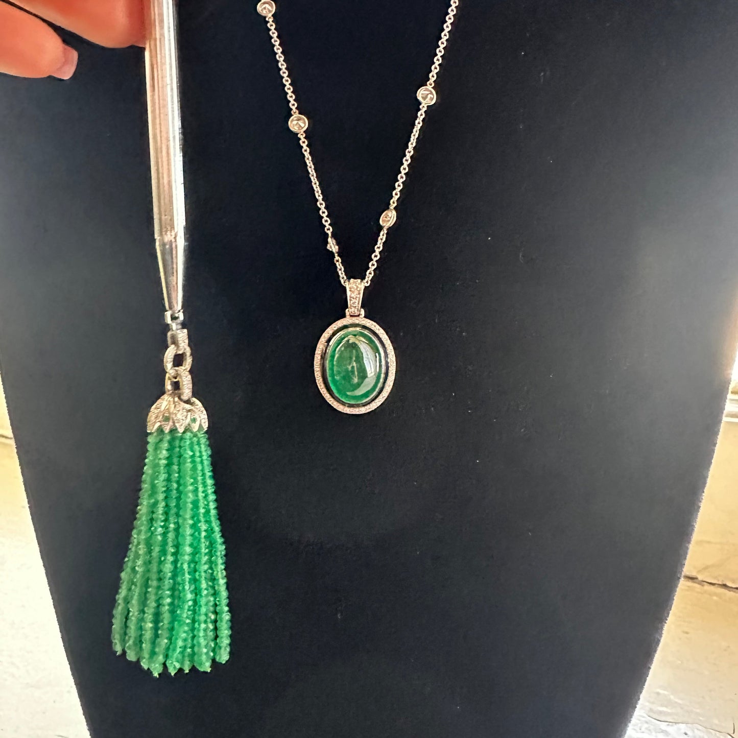 12ct Cabochon Emerald & Diamond 3-Way Convertible Tassel Necklace – 18k White Gold
