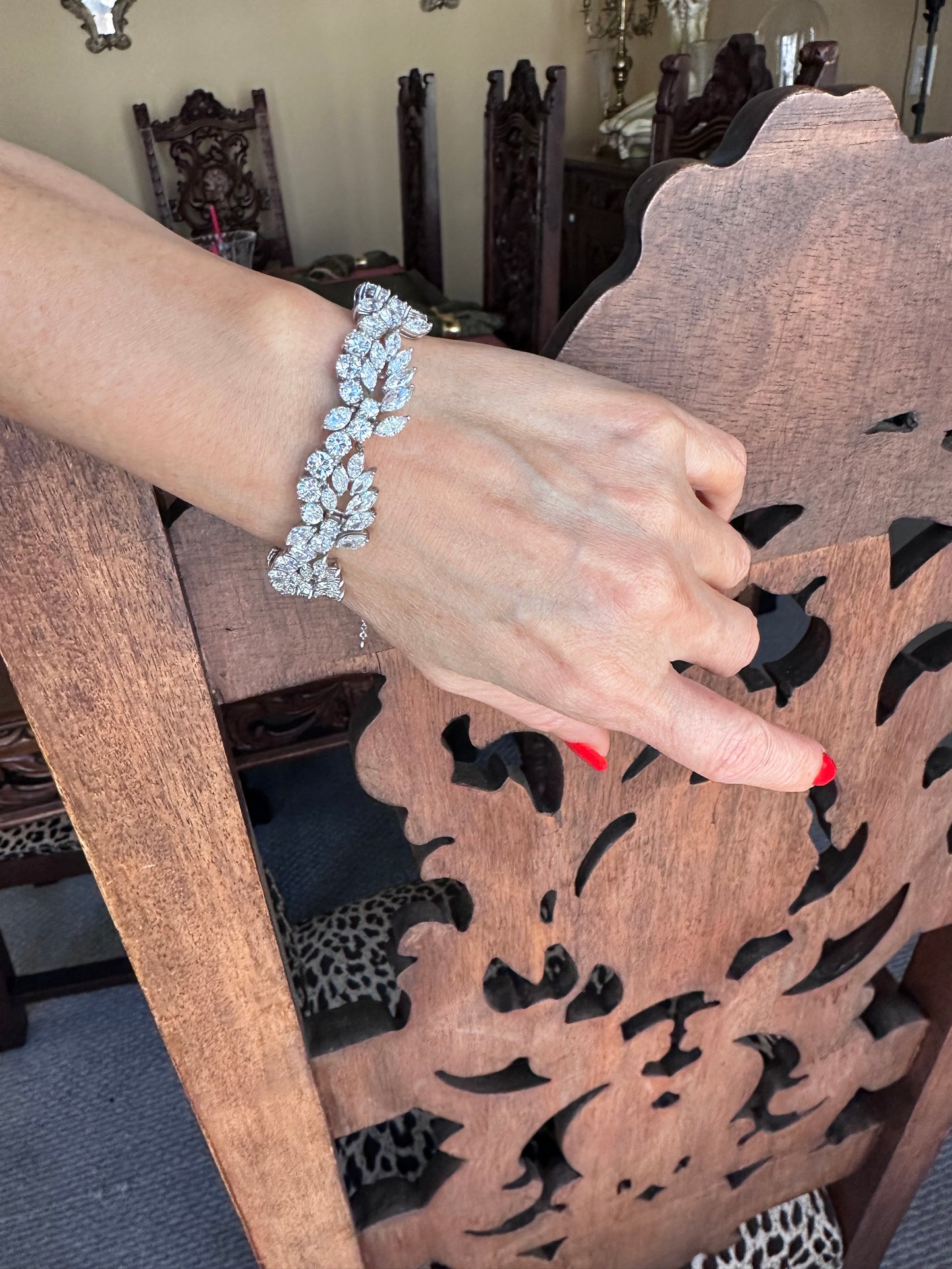 Art Deco Natural Diamond Bracelet Platinum