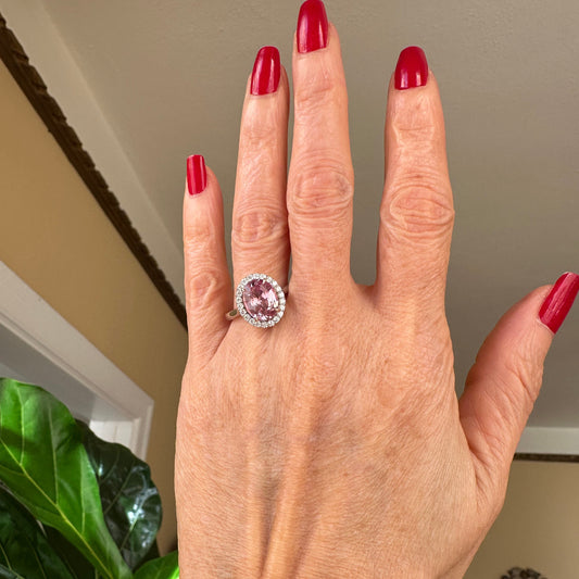 Padparadscha 4.07 Carats Diamond Halo Platinum Ring