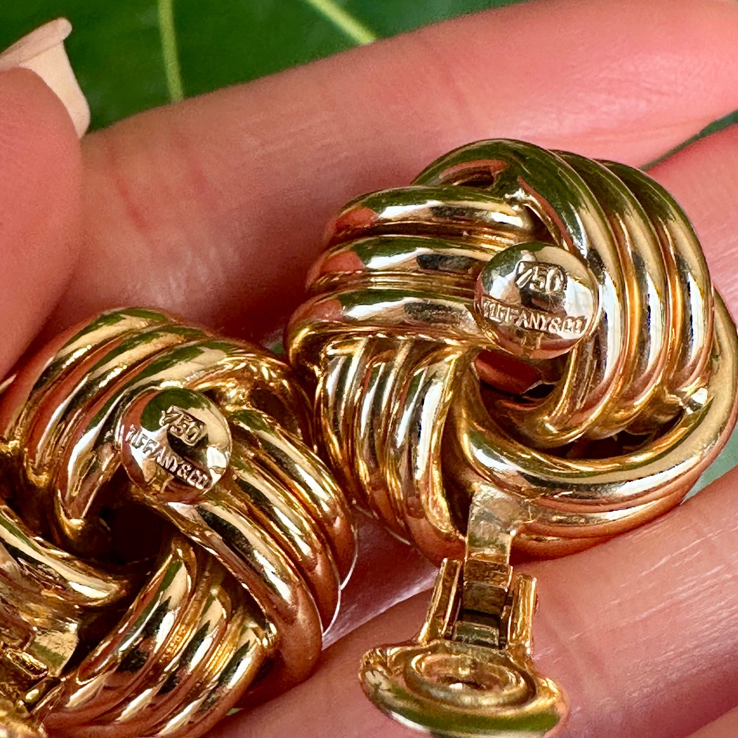 Tiffany & Co. Large Knot Earrings | 18k Yellow Gold | 22.6g | With Tiffany Box