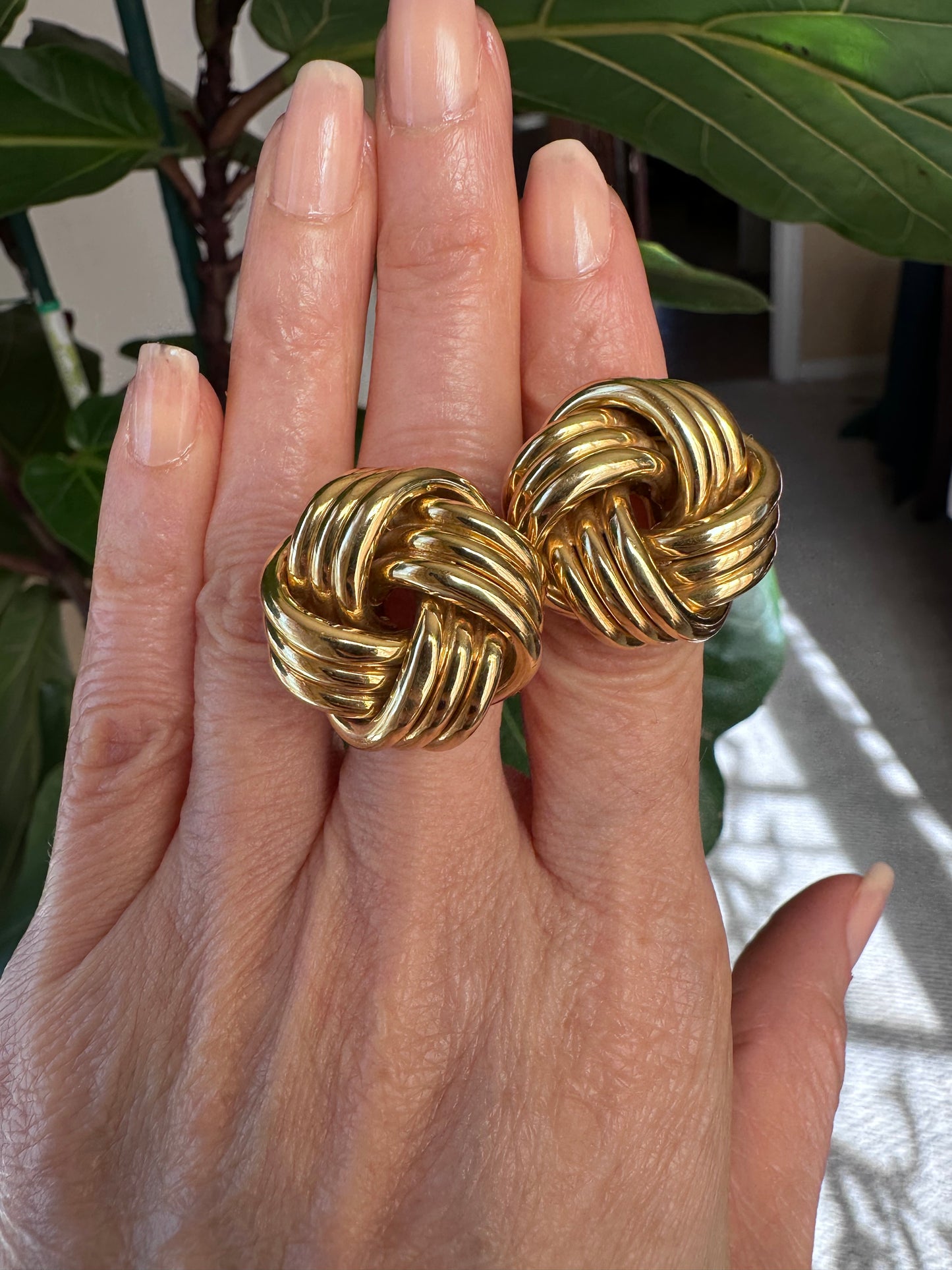 Tiffany & Co. Large Knot Earrings 18k Yellow Gold