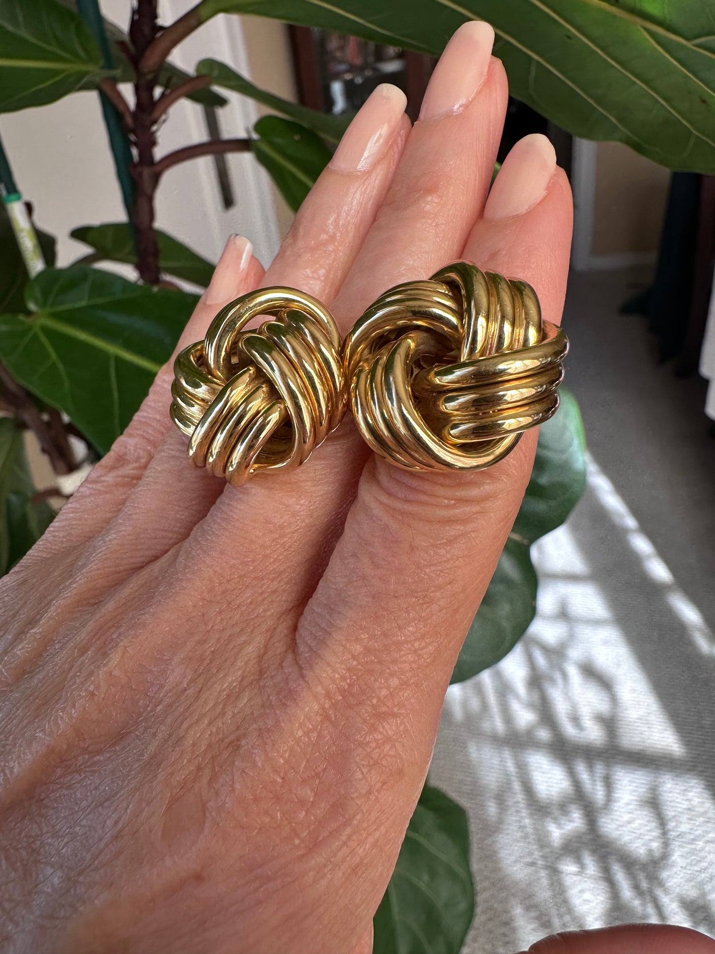 Tiffany & Co. Large Knot Earrings 18k Yellow Gold