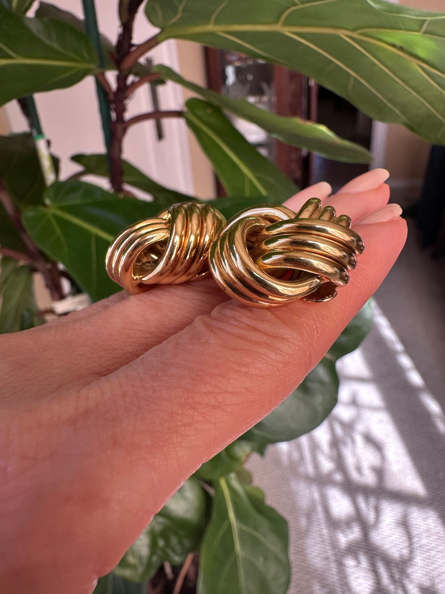 Tiffany & Co. Large Knot Earrings 18k Yellow Gold