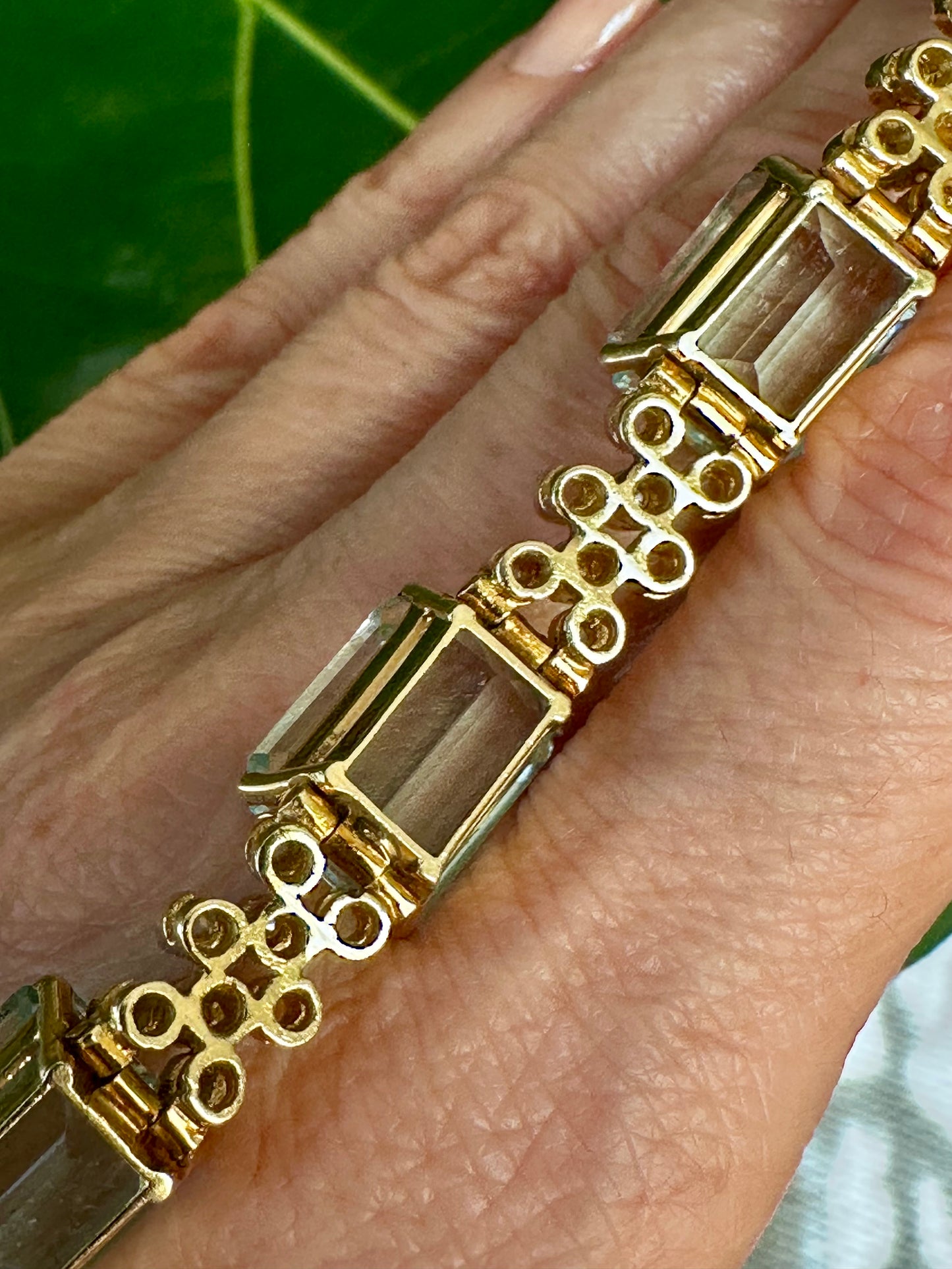 Vintage Aquamarine Diamond Bracelet 18k Yellow Gold