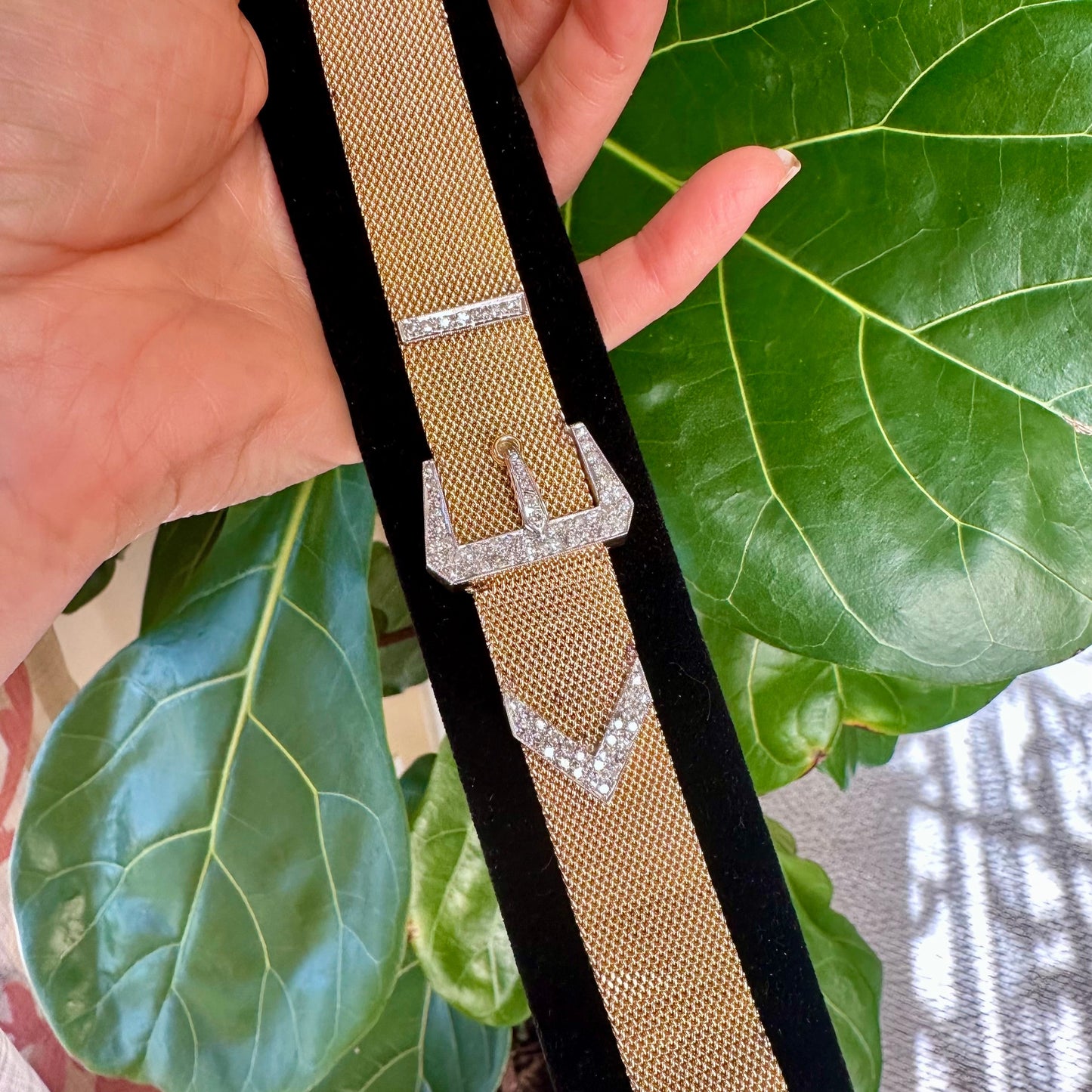 Antique Buckle/Belt Natural Diamond Bracelet 18k