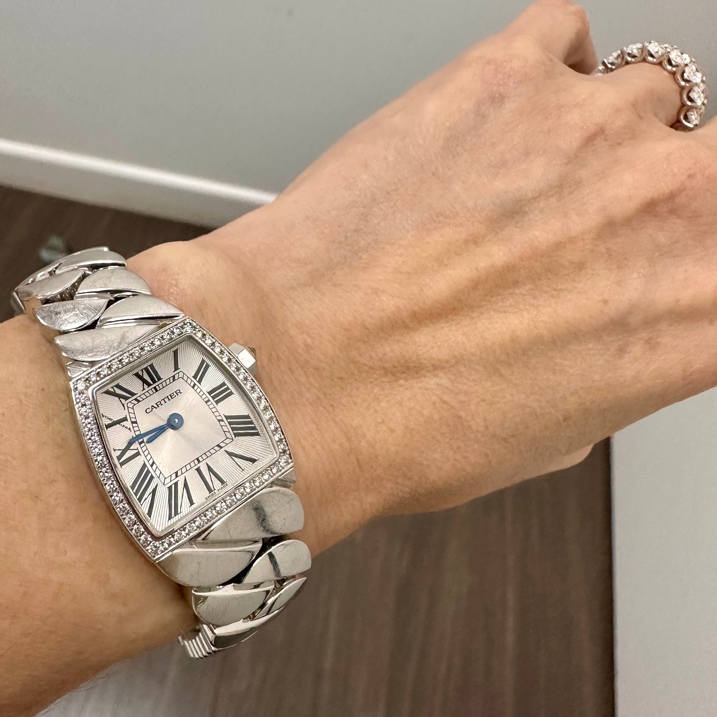 Cartier La Dona All Factory 18k White Gold Diamond Bezel Ladies Watch