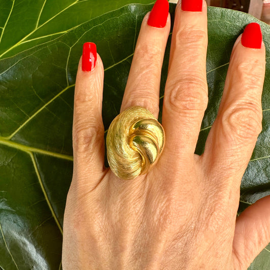 Henry Dunay Sabi Textured Scroll Ring 18k, Swirl Dome Ring 18k
