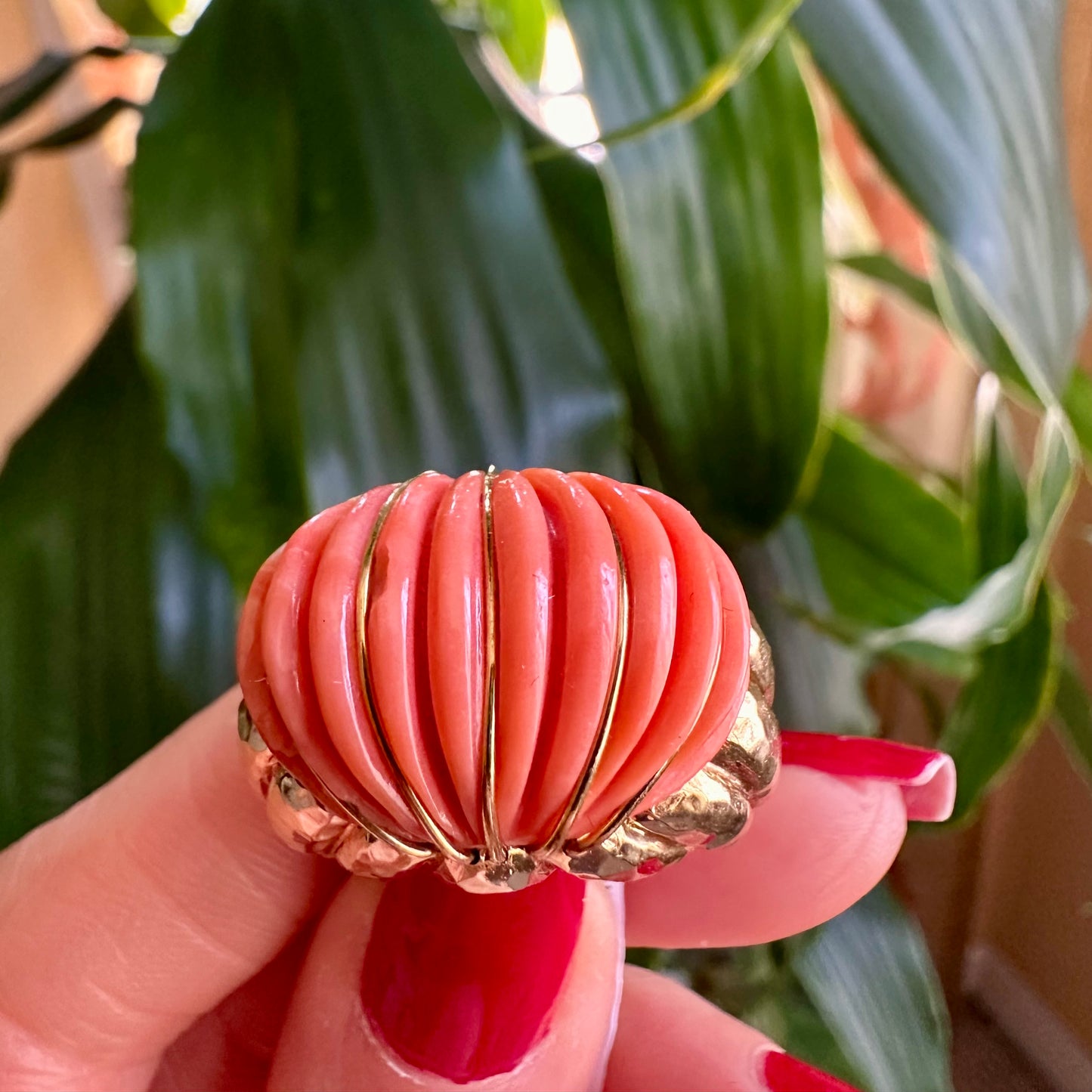 Estate 18k Carved Coral & Yellow Gold Ring, Coral & Gold 18k Ring