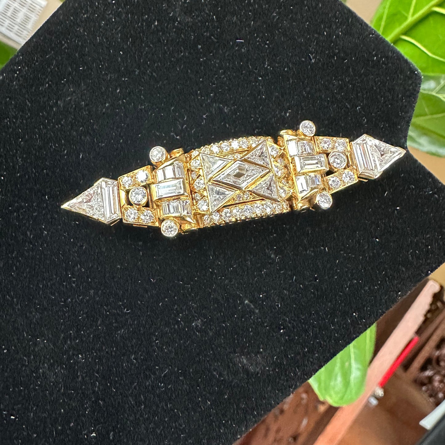 Modern Revival Multi-Cut Diamond Brooch | Approx. 6-7ct | 18k Yellow Gold | 2¾" Length