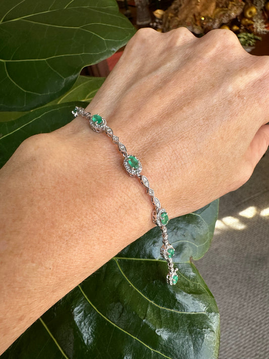 Emerald & Diamond White Gold Bracelet