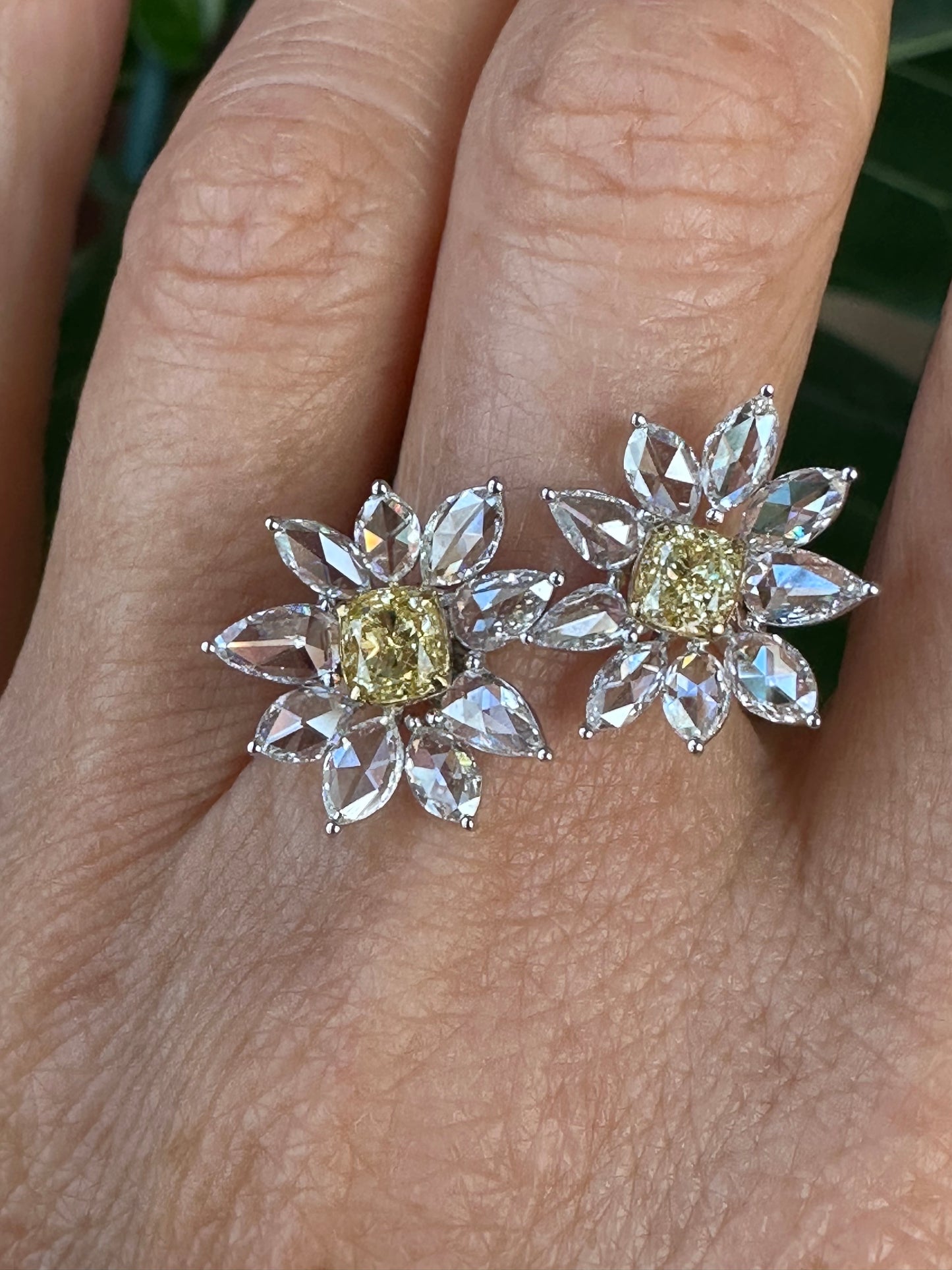 Rose Cuts & Fancy Yellow Diamond Daisy Flower Ring