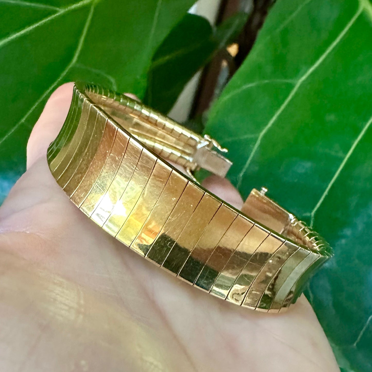 Vintage 70s-80s Flexible Wide Link Bangle 18k Yellow Gold 7.5"