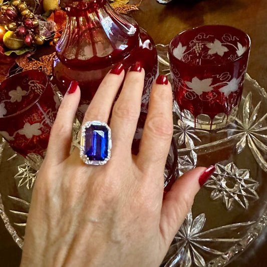 Stunning Tanzanite Emerald Cut Diamond Ring 18k White Gold