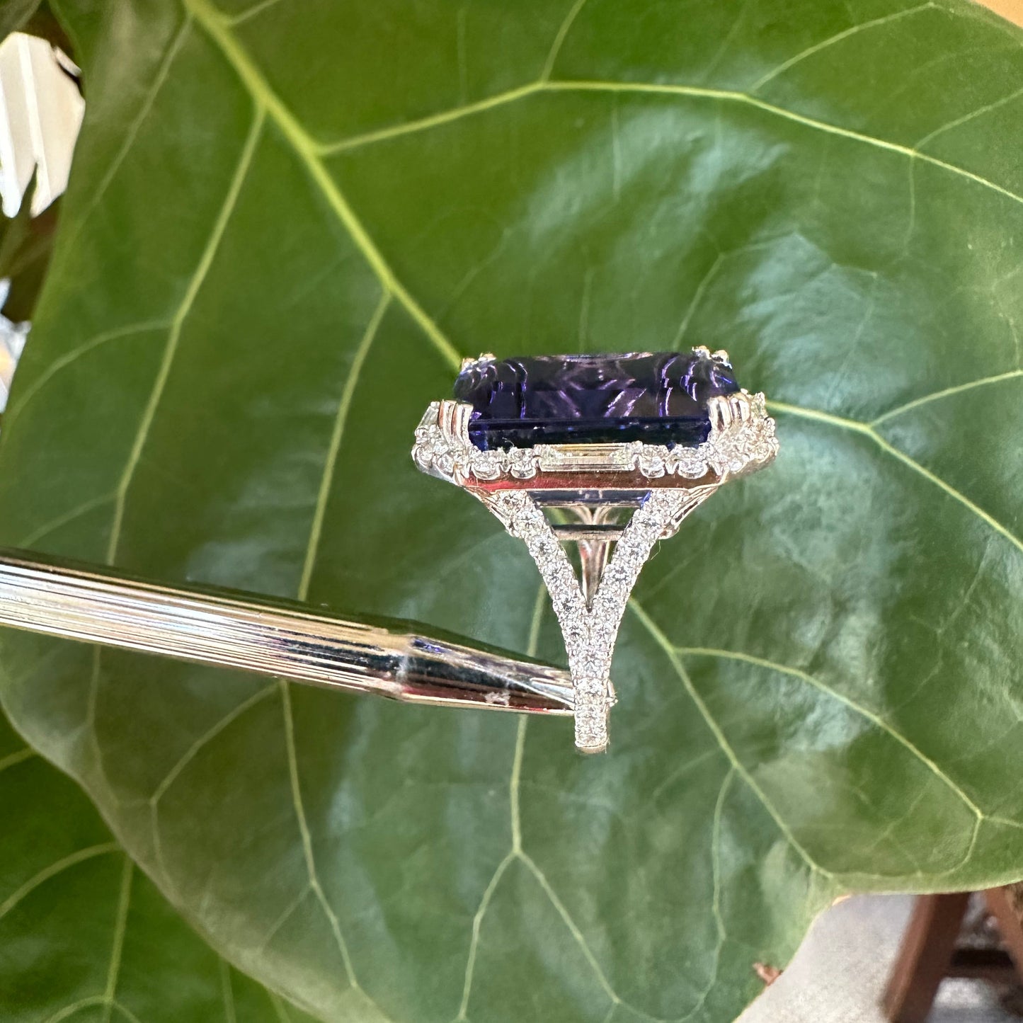 Stunning Tanzanite Emerald Cut Diamond Ring 18k White Gold