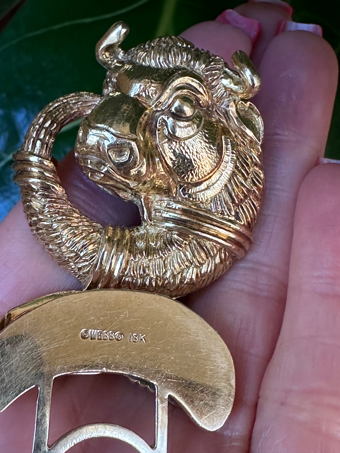 David Webb Zodiac Taurus Buckle 18k Yellow Gold