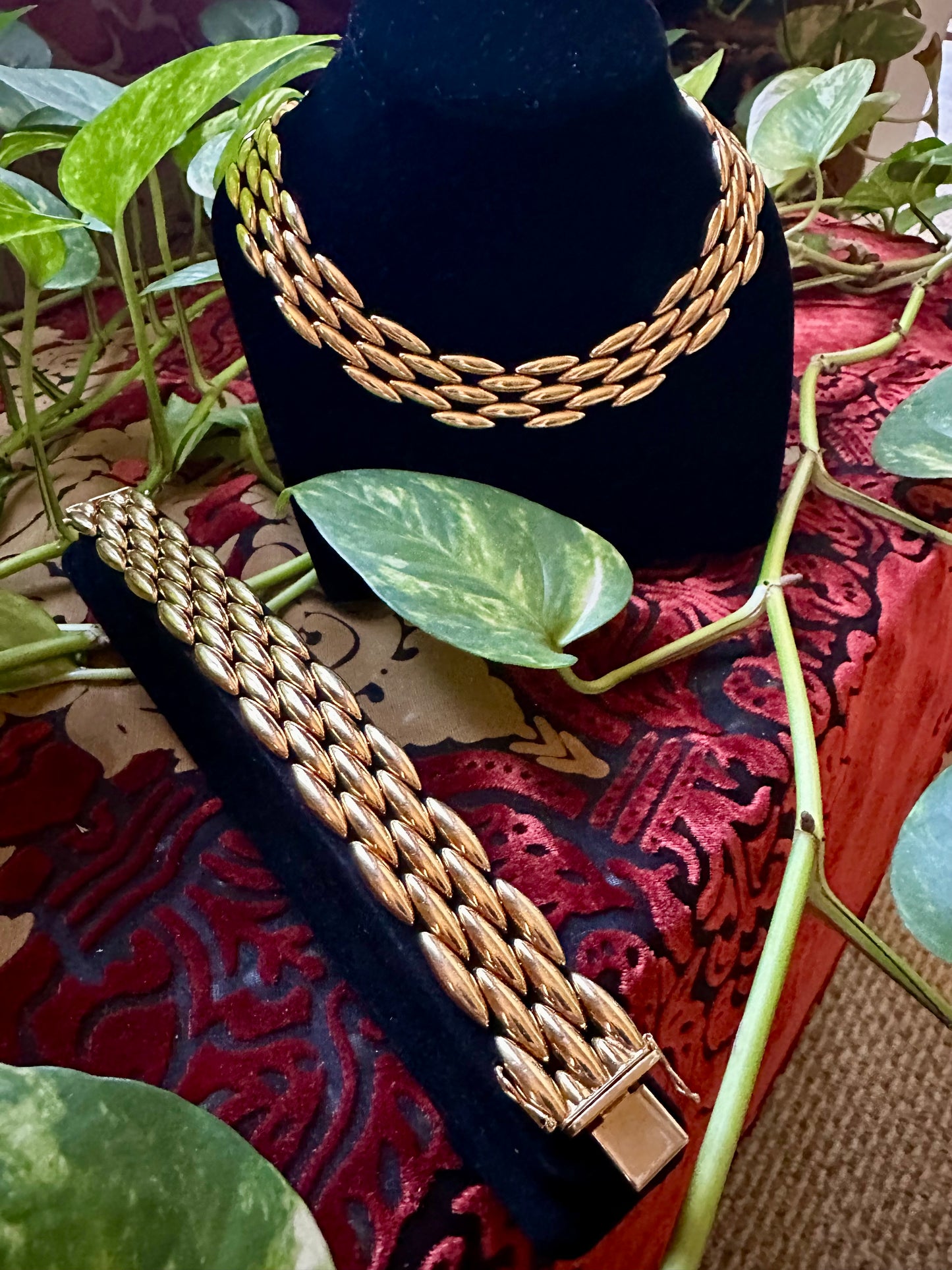 Cartier Gentiane Collection Necklace and Bracelet 18k Yellow Gold