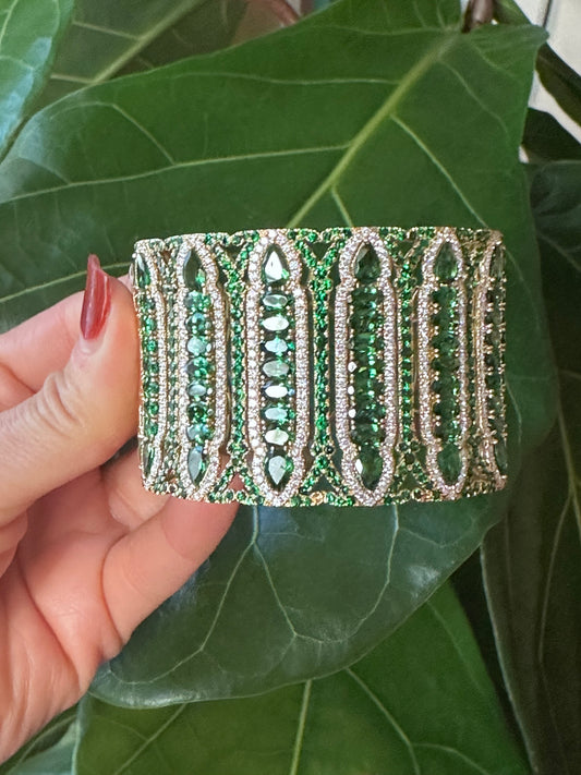 Green Garnet & Diamond Bangle Bracelet 18k