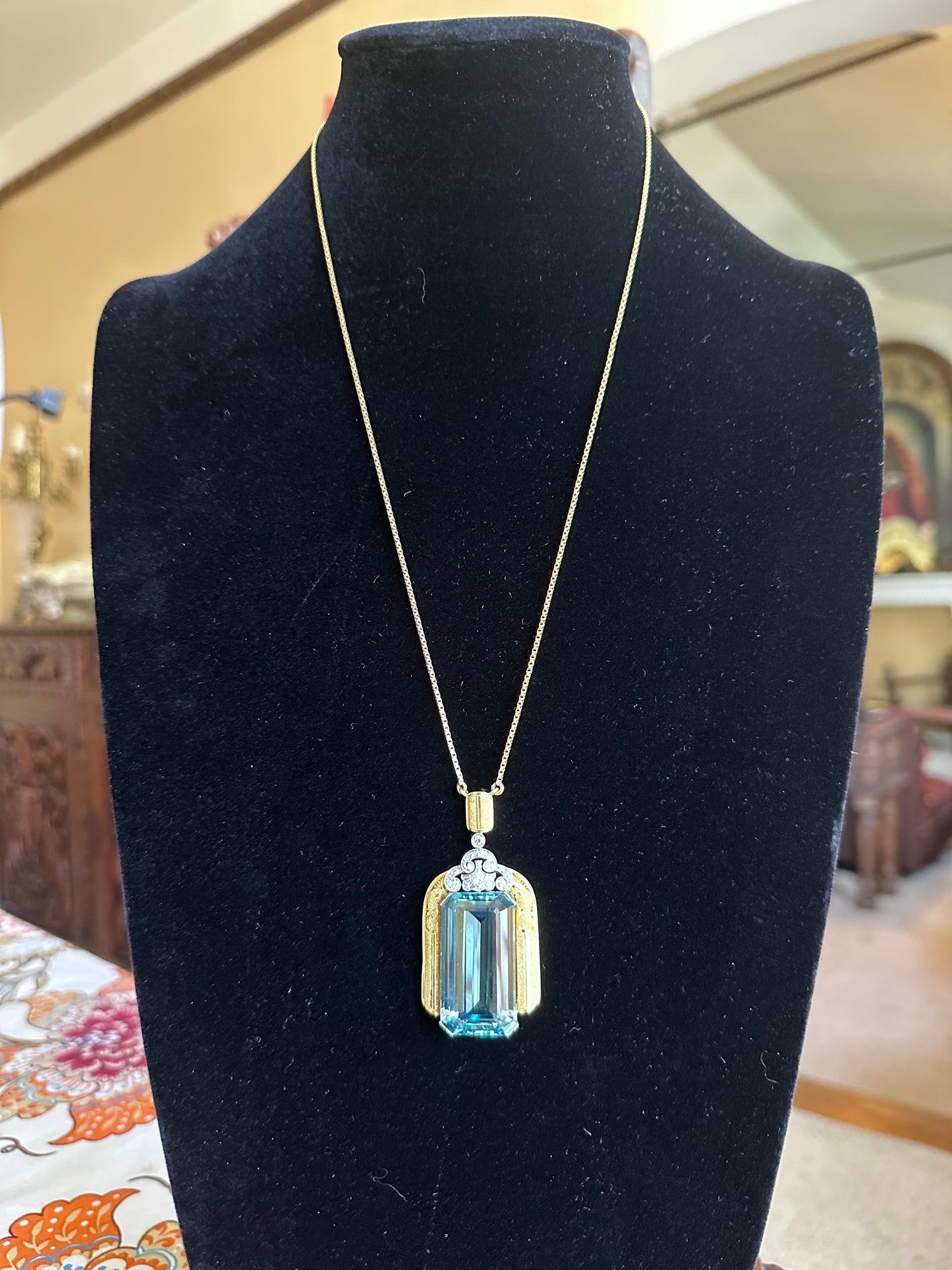 Estate Santa Maria Aquamarine & Diamond Pendant Necklace