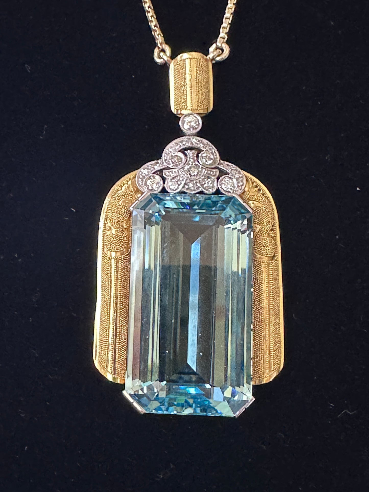 Estate Santa Maria Aquamarine & Diamond Pendant Necklace