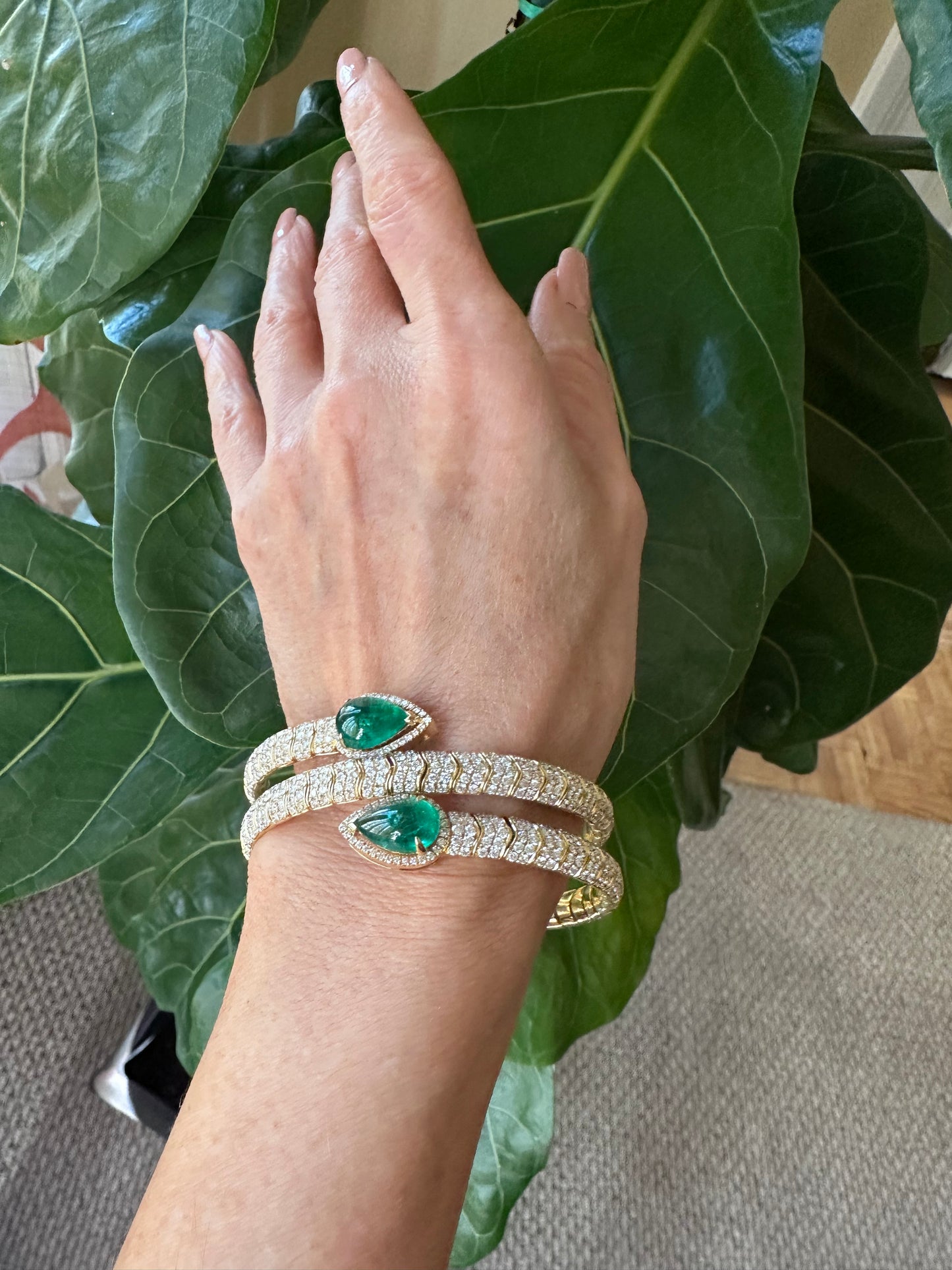 Pear Shape Cab Emeralds with Diamonds Coil Bracelet 18k