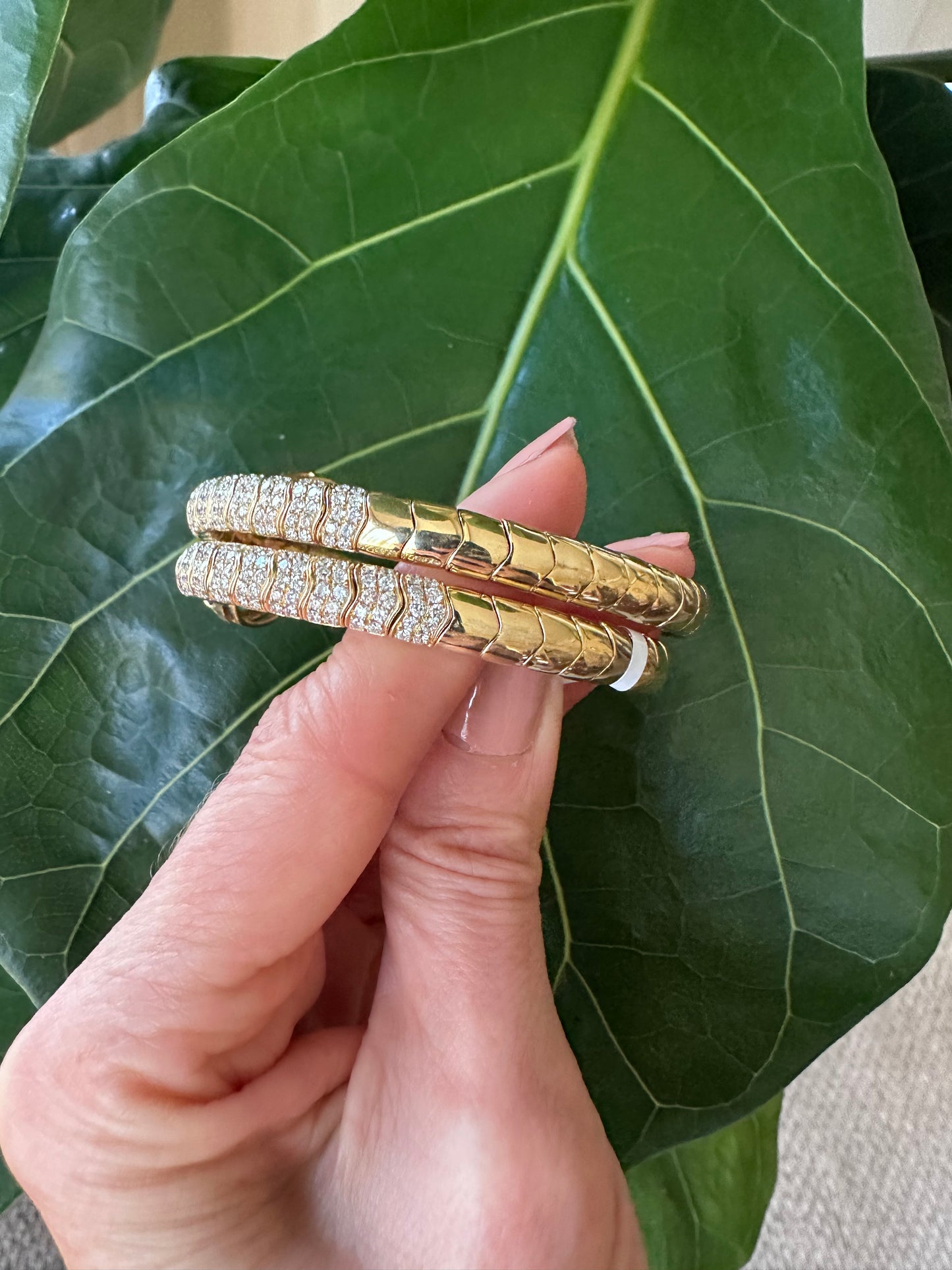 Pear Shape Cab Emeralds with Diamonds Coil Bracelet 18k