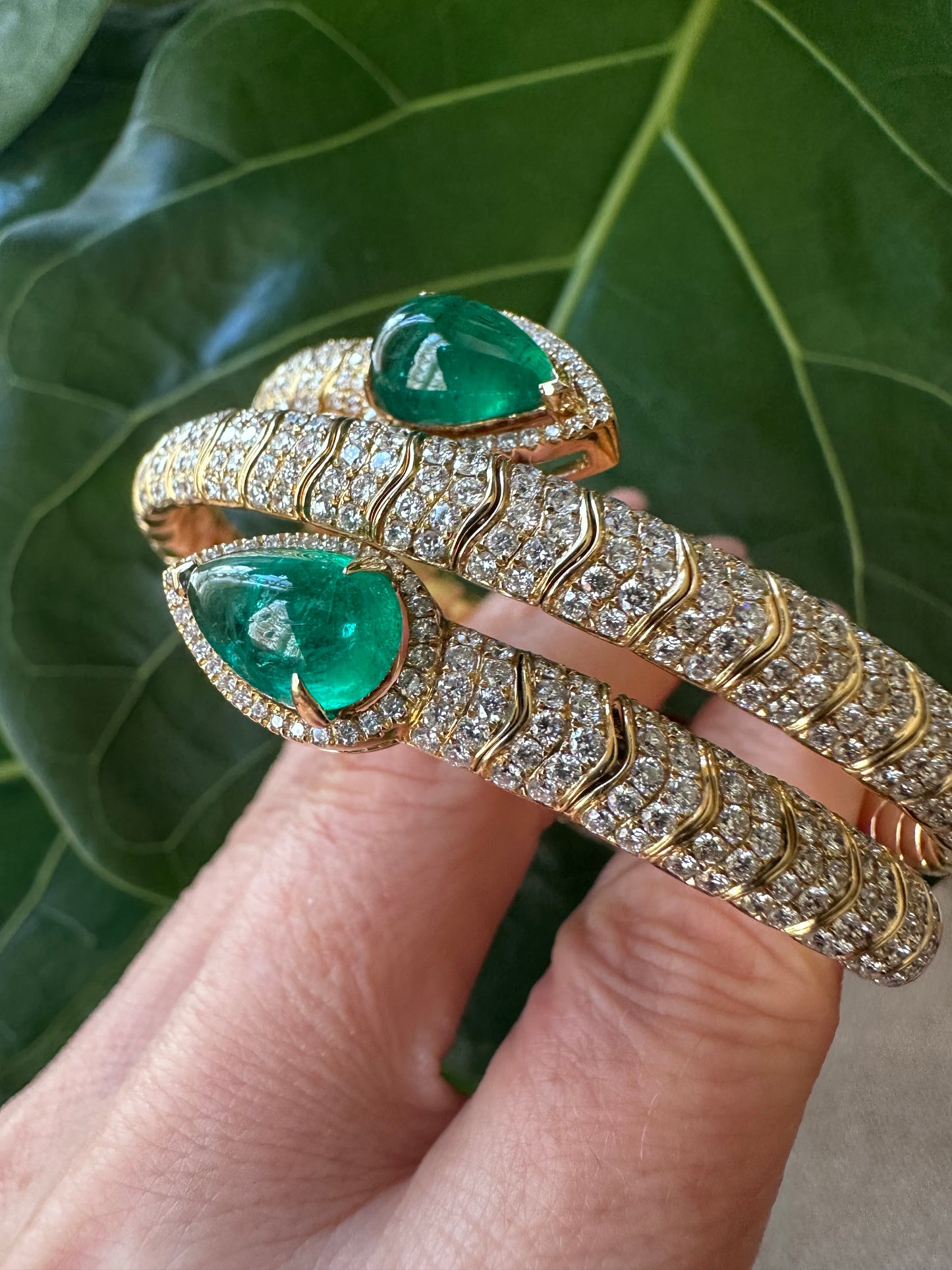 Pear Shape Cab Emeralds with Diamonds Coil Bracelet 18k