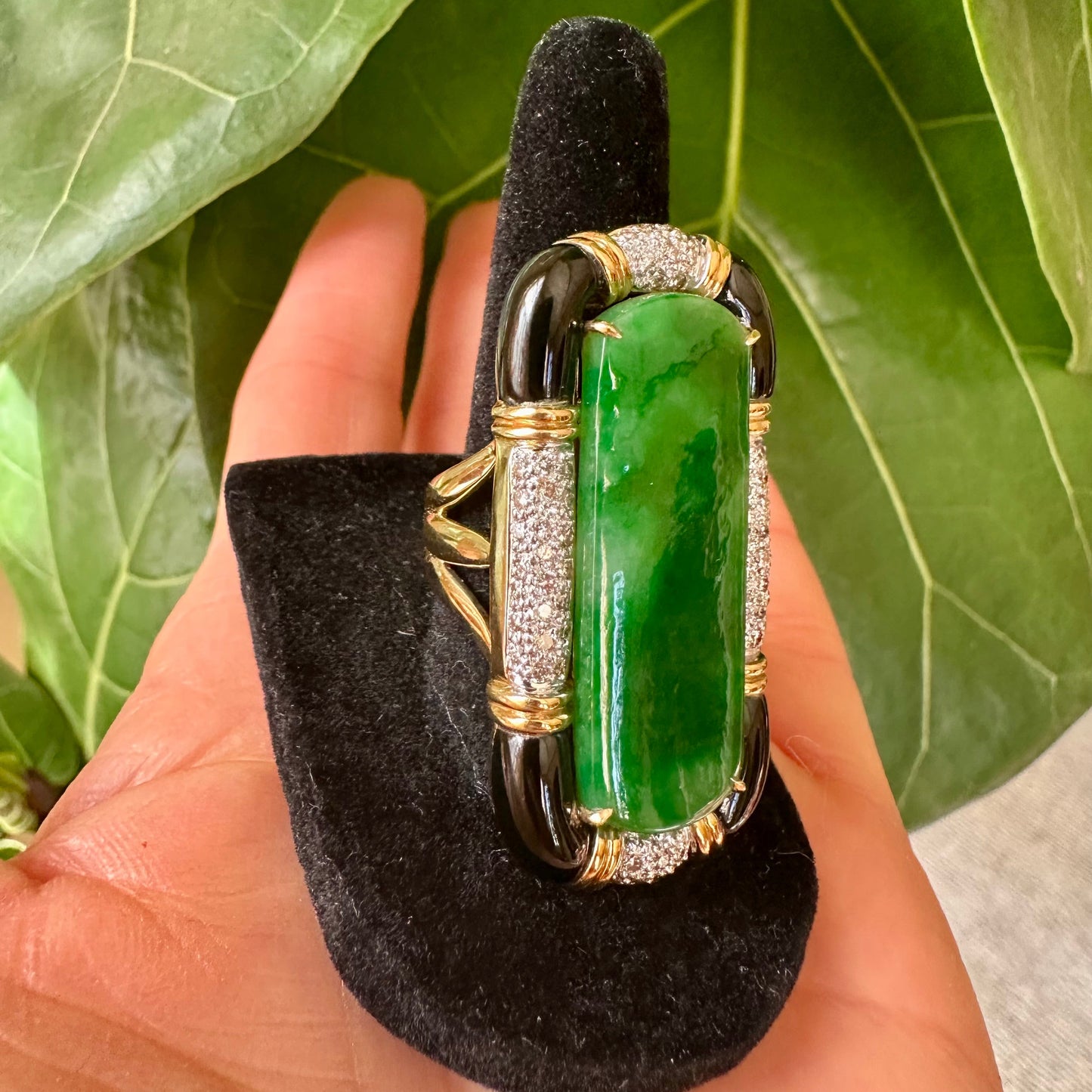 Jade, Onyx & Diamond Pavé Statement Ring | ~0.60ct Diamonds | 18k Yellow Gold | 26.8g | Size 7