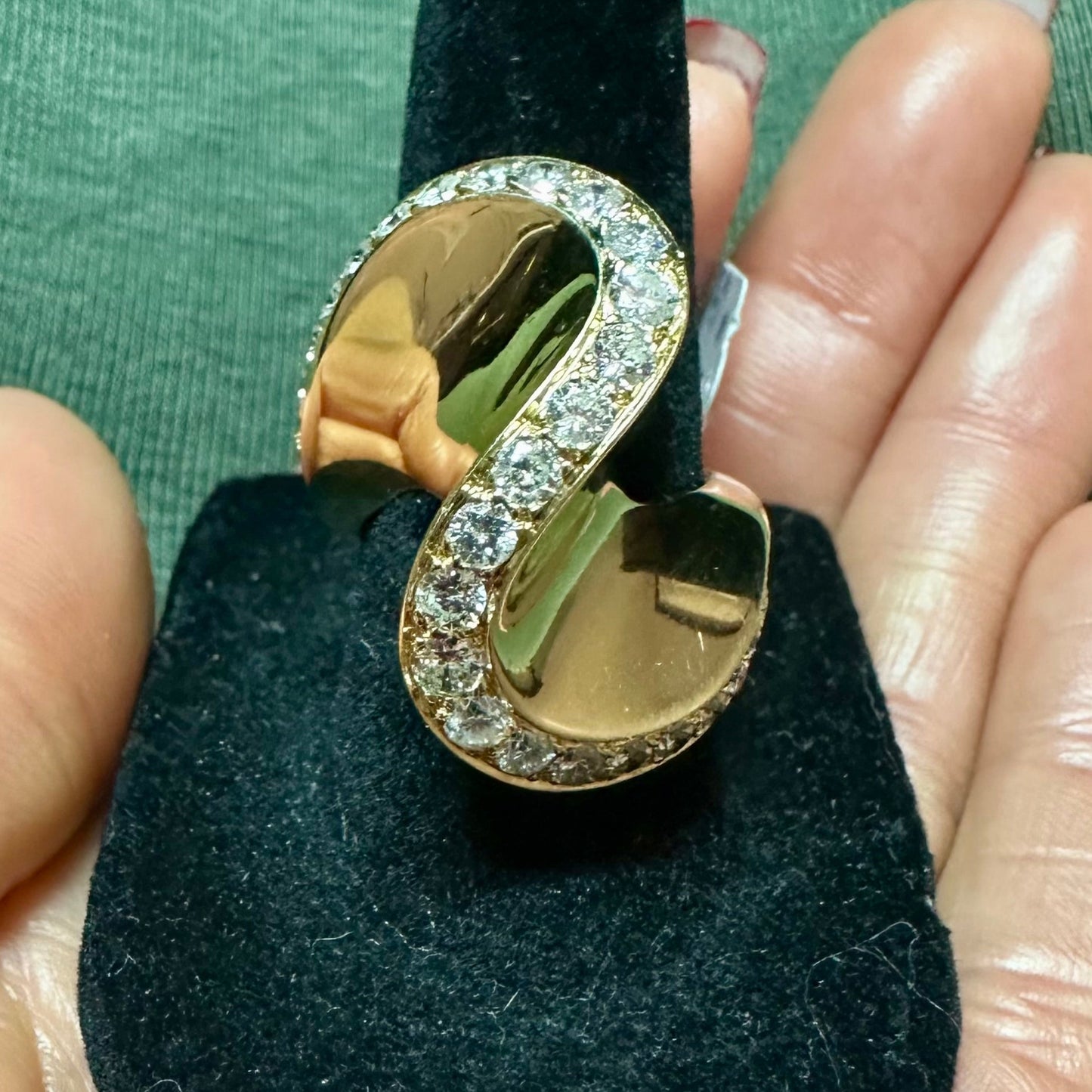 Elongated Diamond Swirl Cocktail Ring | 1.55ct | 29 Stones | 14k Yellow Gold | Size 6