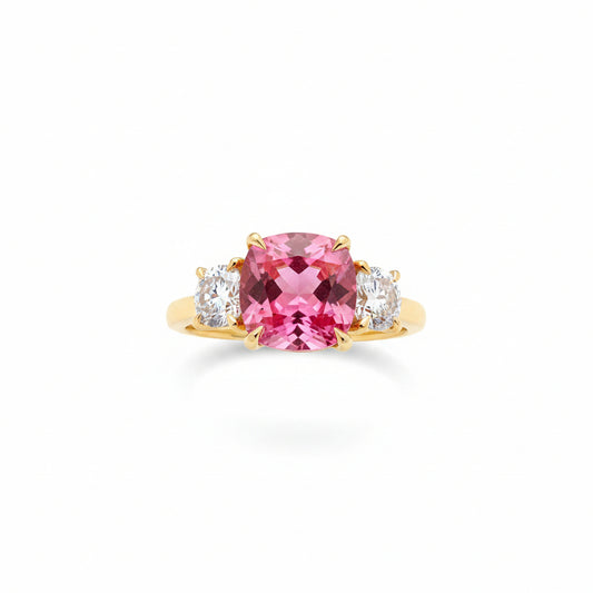 GRS Heated Sapphire Diamond Ring
