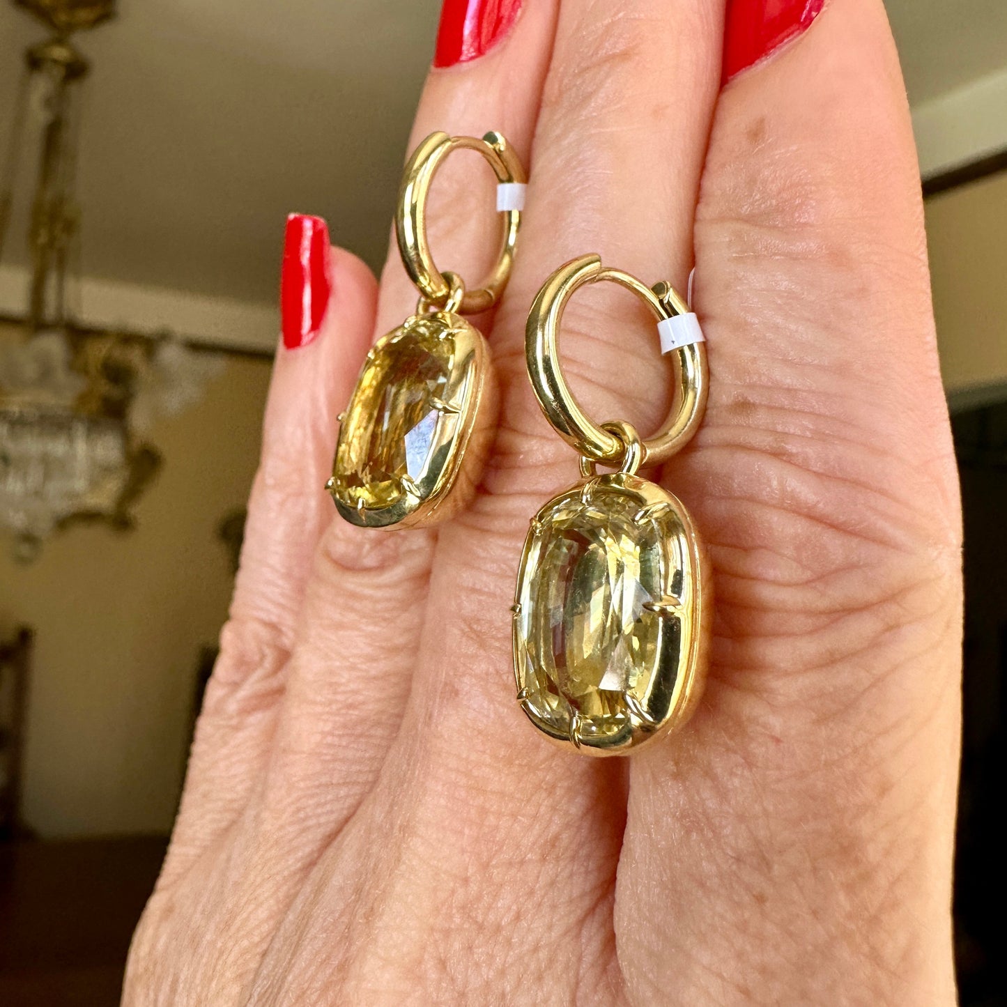 Sri Lanka Natural Yellow Sapphire 18k Earrings