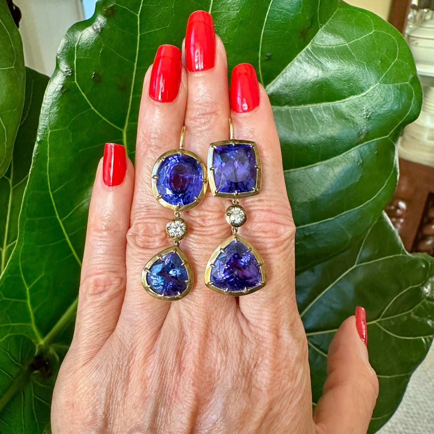 Stunning Tanzanite Drop Earrings 18k 