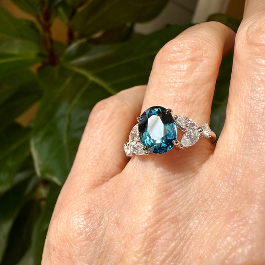 No Heat Teal Sapphire & Diamond Ring 18k White Gold