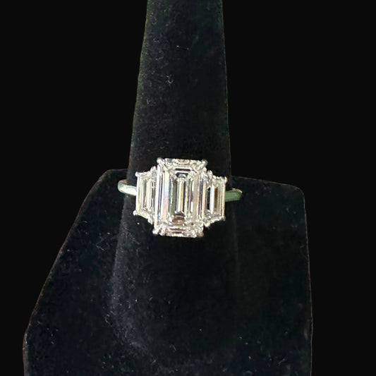 GIA 3.10 G VS1 Three Stone Diamond Ring Platinum