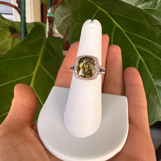 Color Changing Alexandrite Cushion Cut White & Pink Diamond Ring 18k