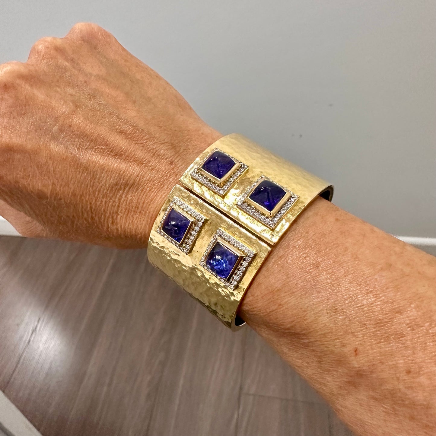 Tanzanite, Diamond & 18k Yellow Gold Cuff, Bangle, Bracelet