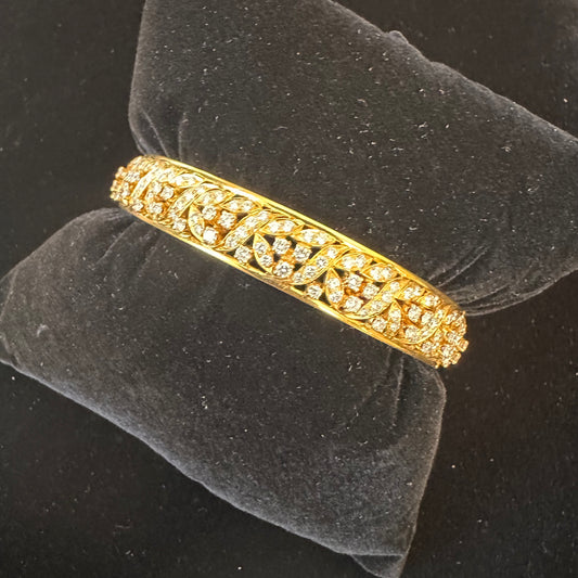 Brilliant Cut Diamond Bangle 18k Yellow Gold 5.50 CTW