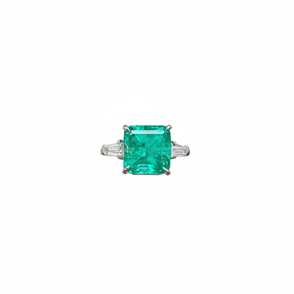 5.60 Natural Emerald Diamond Ring