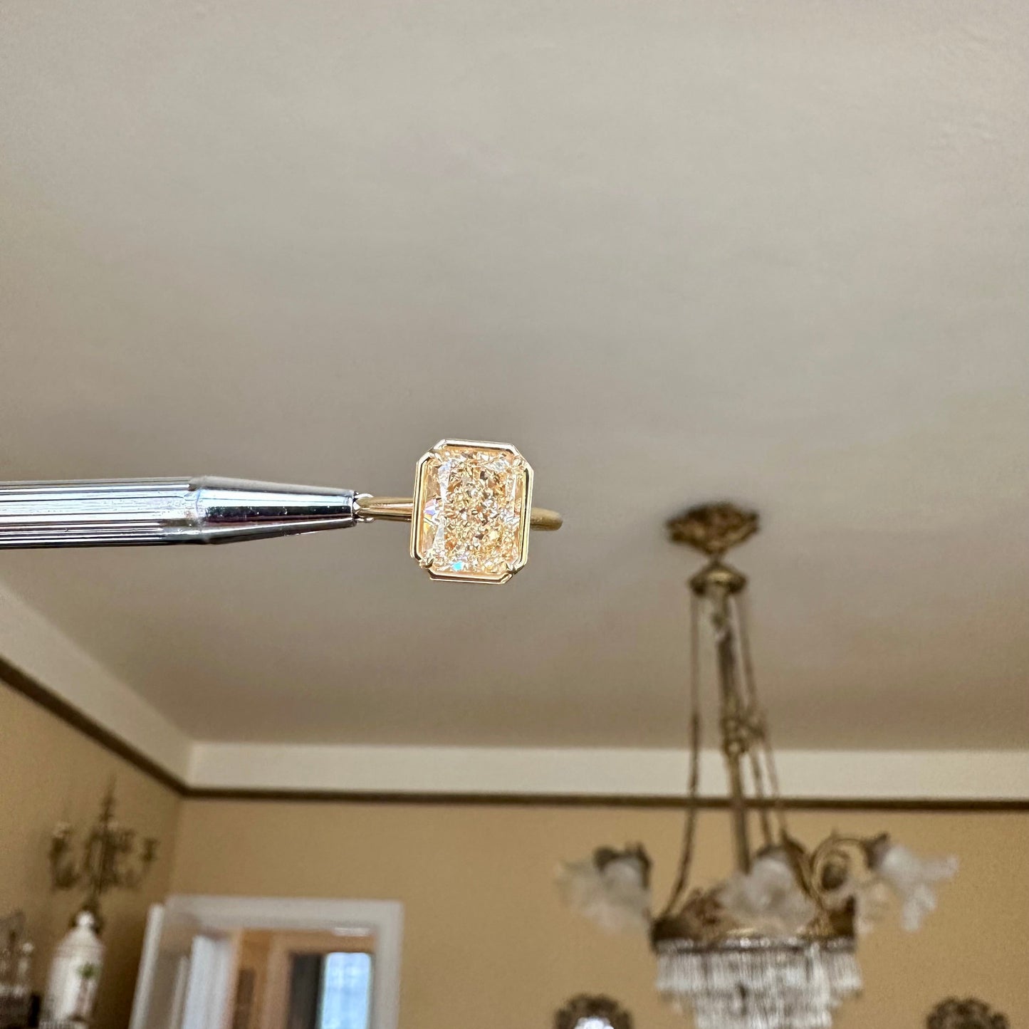 Radiant U-T VV S2 GIA Certified 4.04  Diamond Ring 18k Yellow Gold